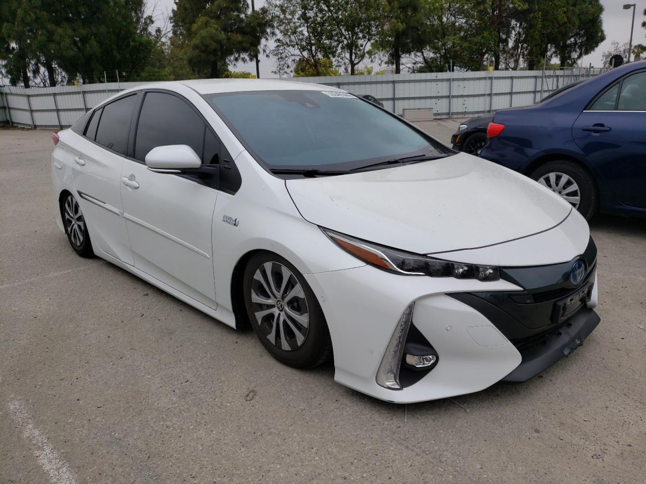 JTDKAMFP8N3211776 2022 Toyota Prius Prime Le