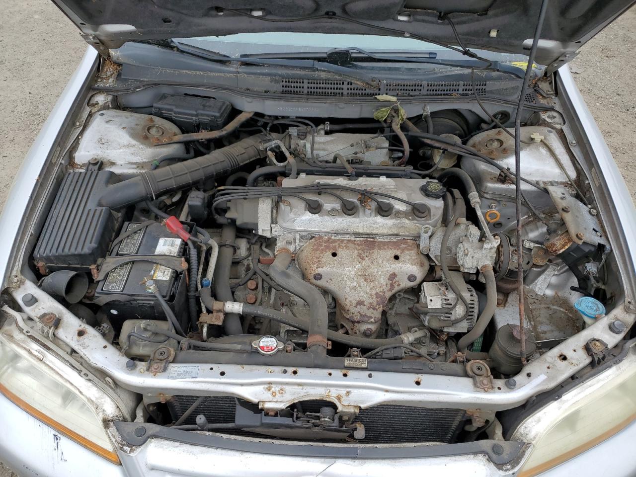 1HGCG56792A176604 2002 Honda Accord Se