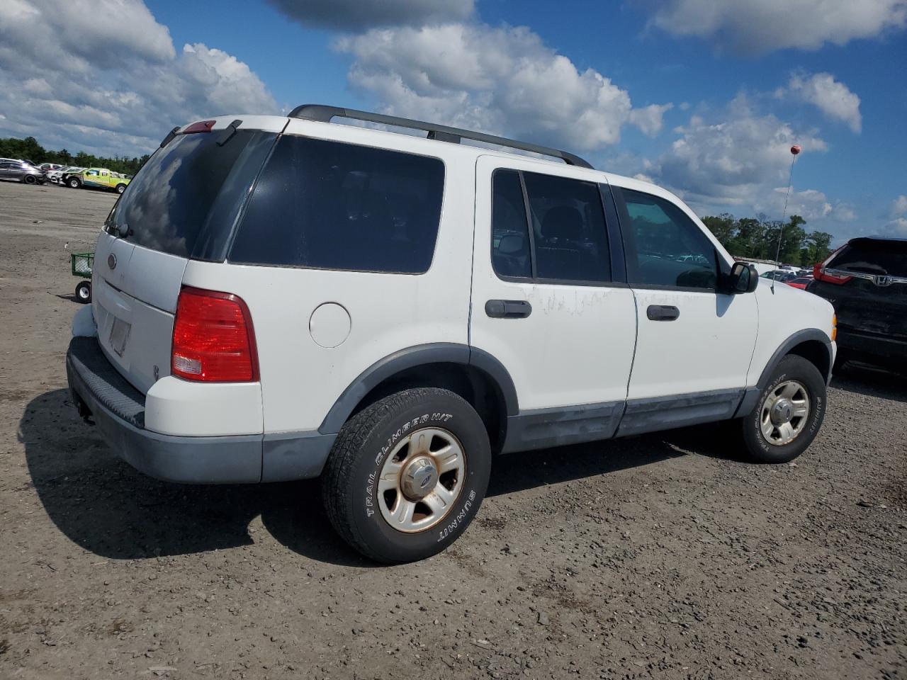 1FMZU73W43ZB00103 2003 Ford Explorer Xlt