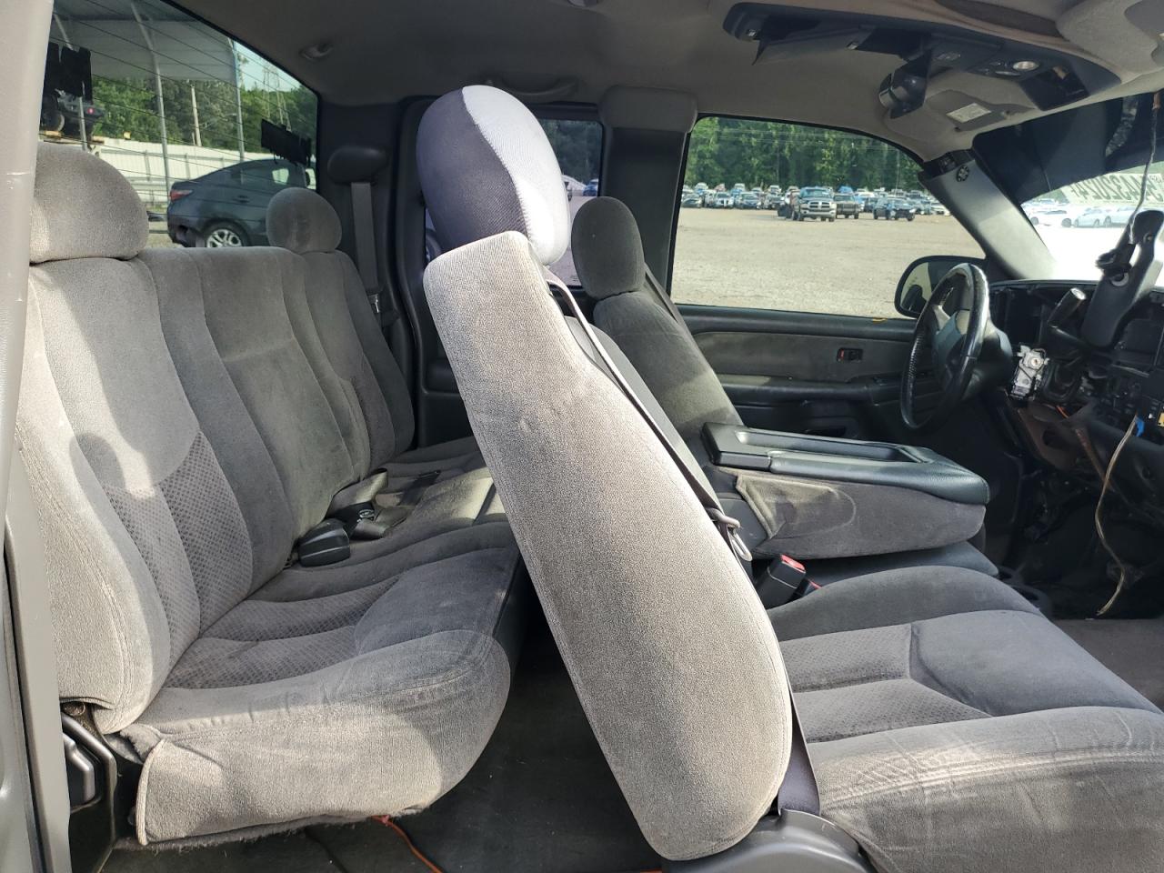 2GCEC19V331112480 2003 Chevrolet Silverado C1500