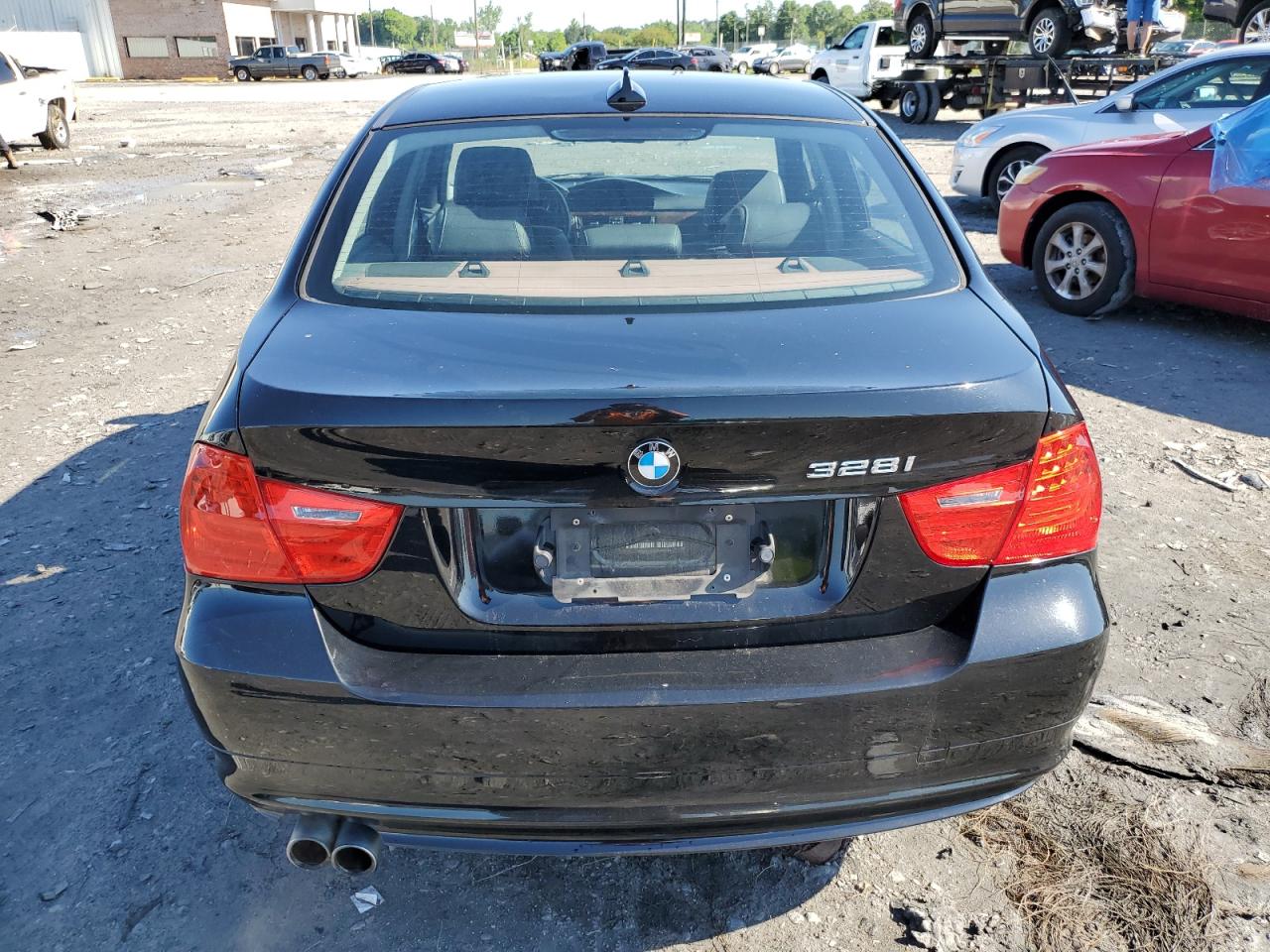 WBAPH7C5XAA800126 2010 BMW 328 I