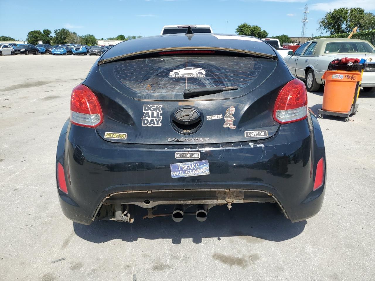 KMHTC6AD2GU276302 2016 Hyundai Veloster