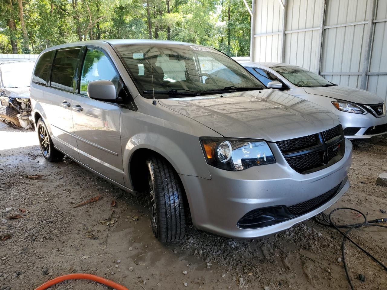 2C4RDGBG7HR725059 2017 Dodge Grand Caravan Se