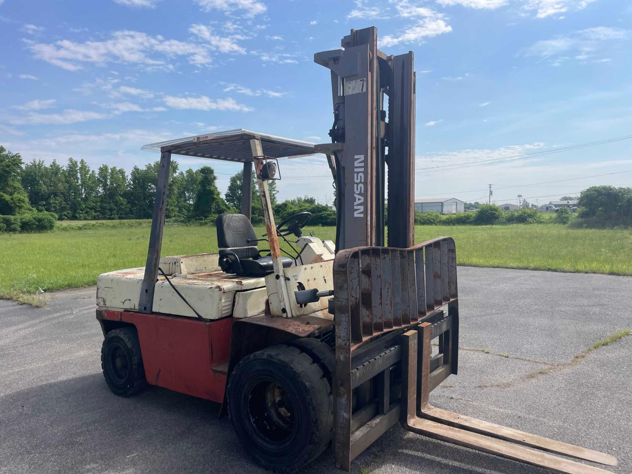 WGF03921070 2000 Nissan Forklift