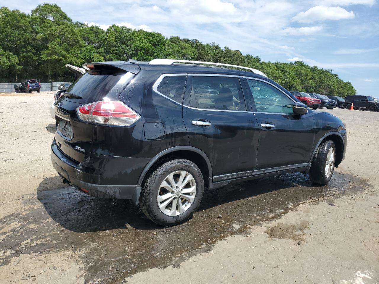 Lot #2872003167 2015 NISSAN ROGUE S