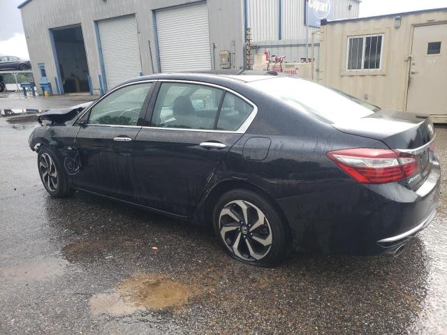 1HGCR3F8XHA000824 2017 HONDA ACCORD - Image 2