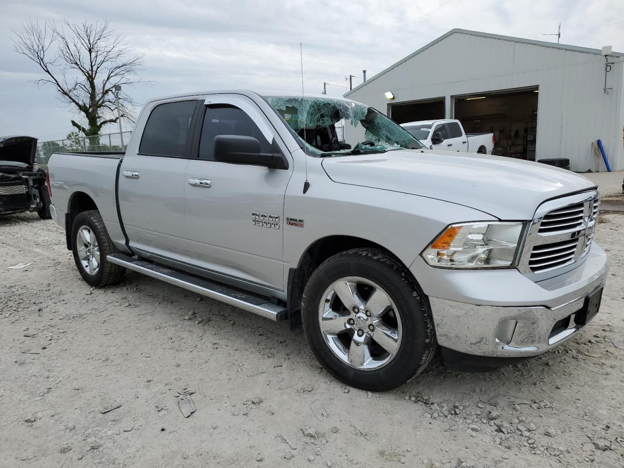 1C6RR7LT9FS758970 2015 Ram 1500 Slt