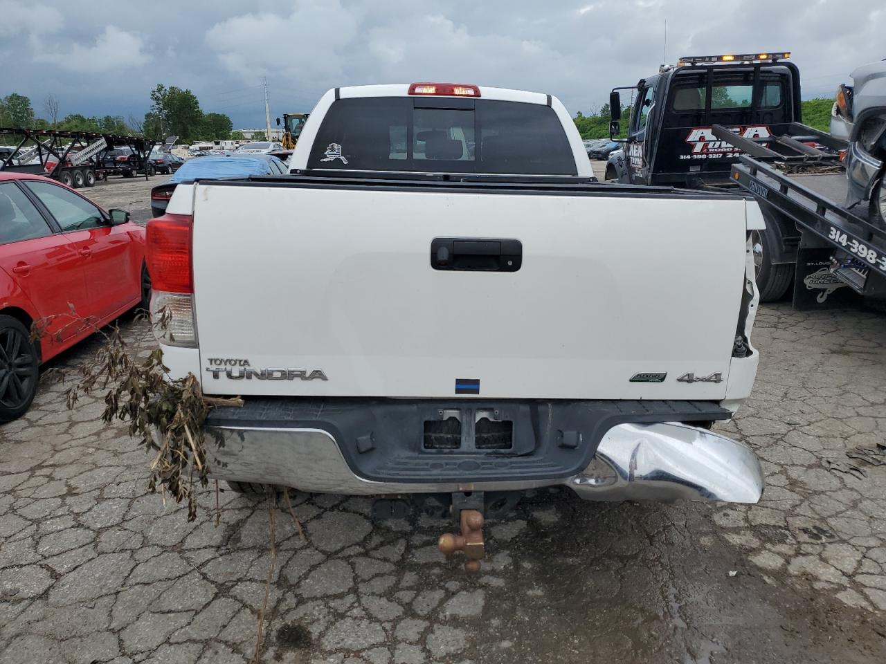 5TFUW5F17CX211169 2012 Toyota Tundra Double Cab Sr5