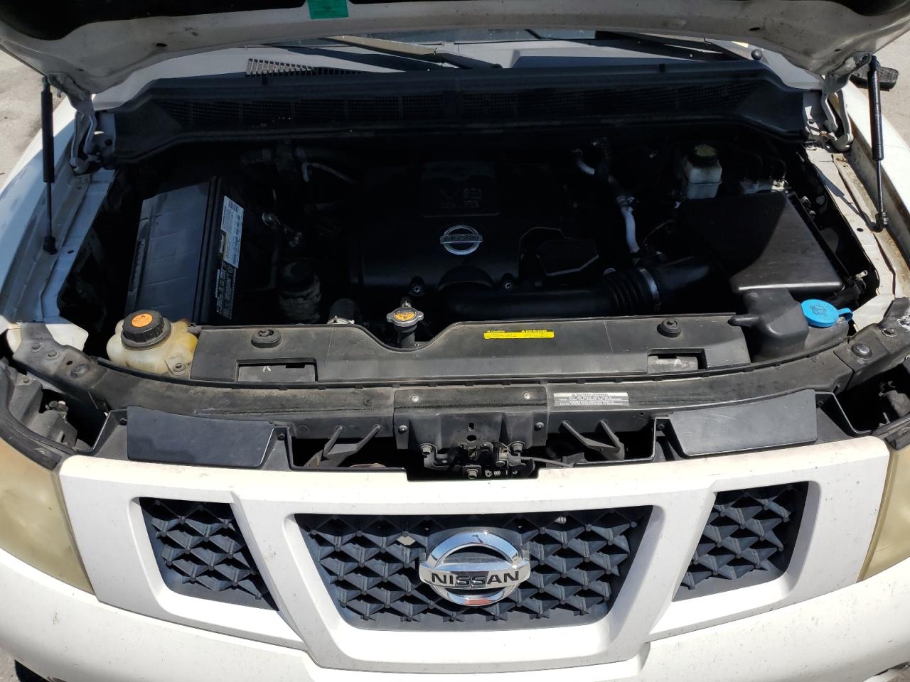 5N1BA0ND2BN602708 2011 Nissan Armada Sv