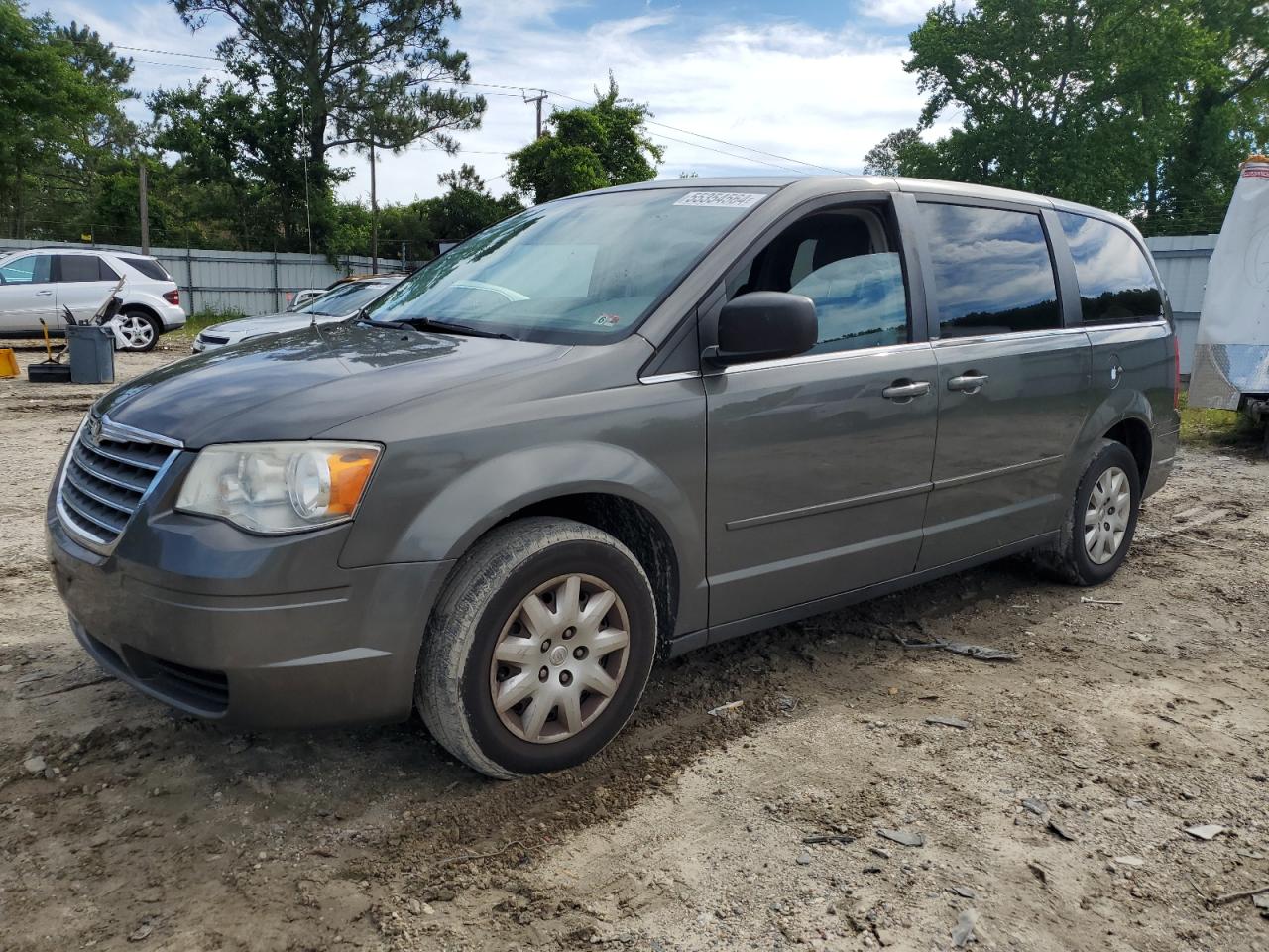 2A4RR4DE5AR322886 2010 Chrysler Town & Country Lx