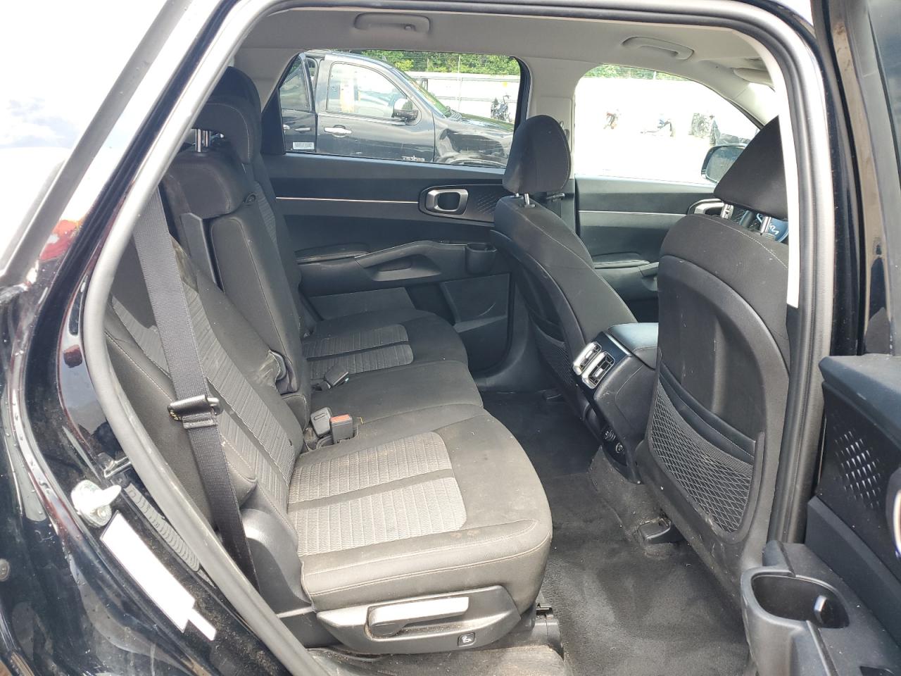 5XYRG4LC1NG110136 2022 Kia Sorento Lx