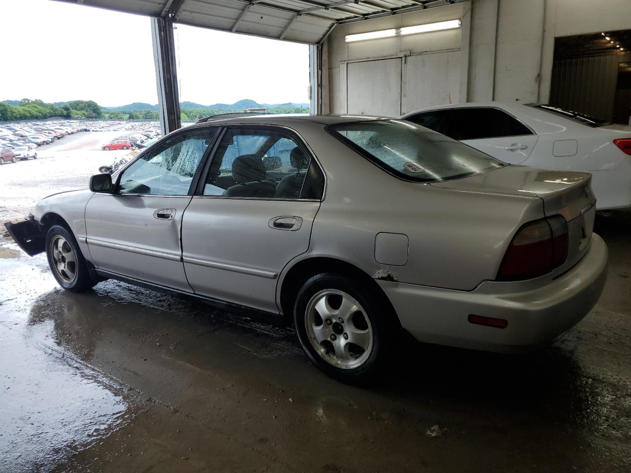 1HGCD5603VA093962 1997 Honda Accord Se