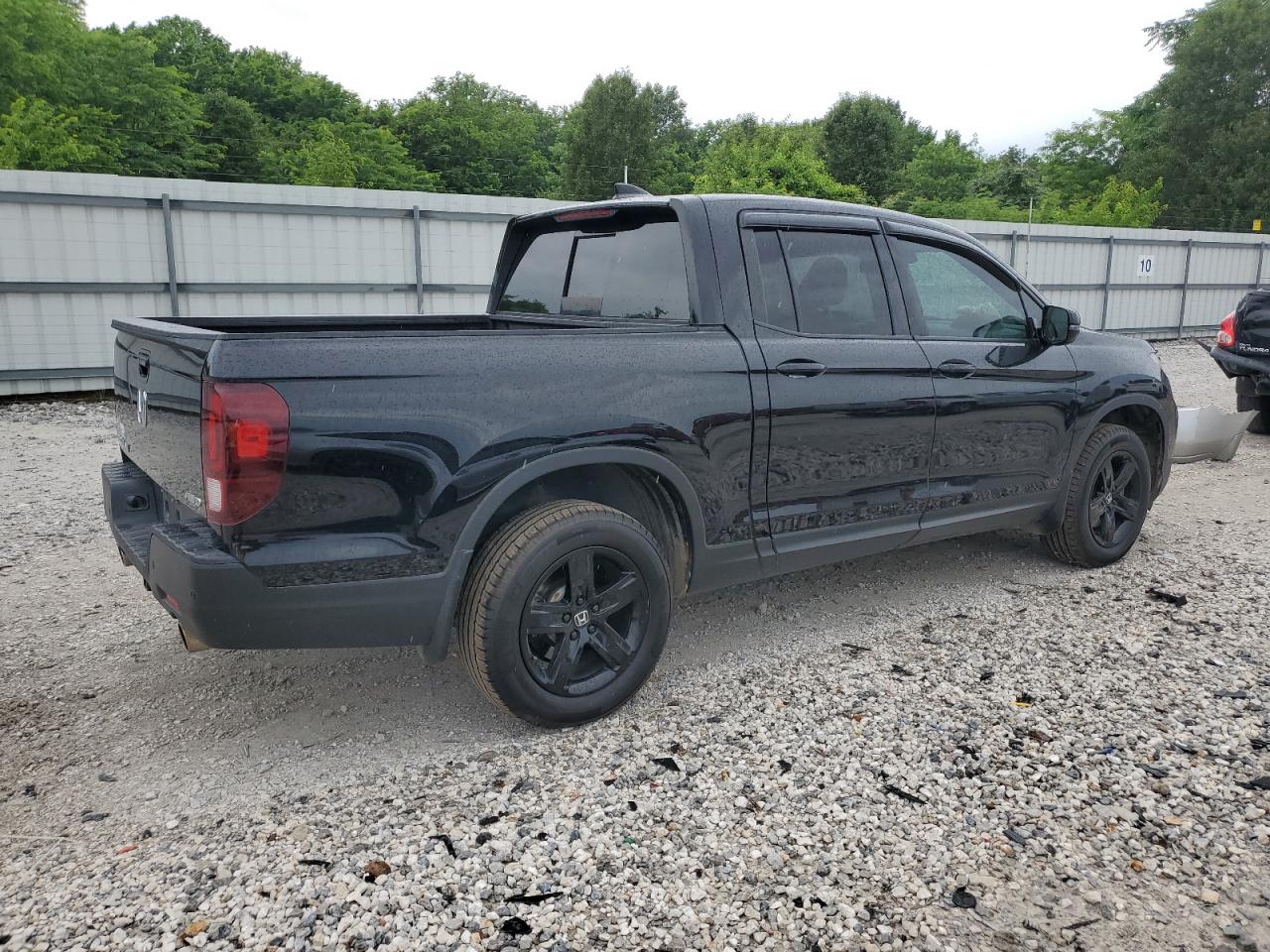 2021 Honda Ridgeline Black Edition vin: 5FPYK3F84MB012422