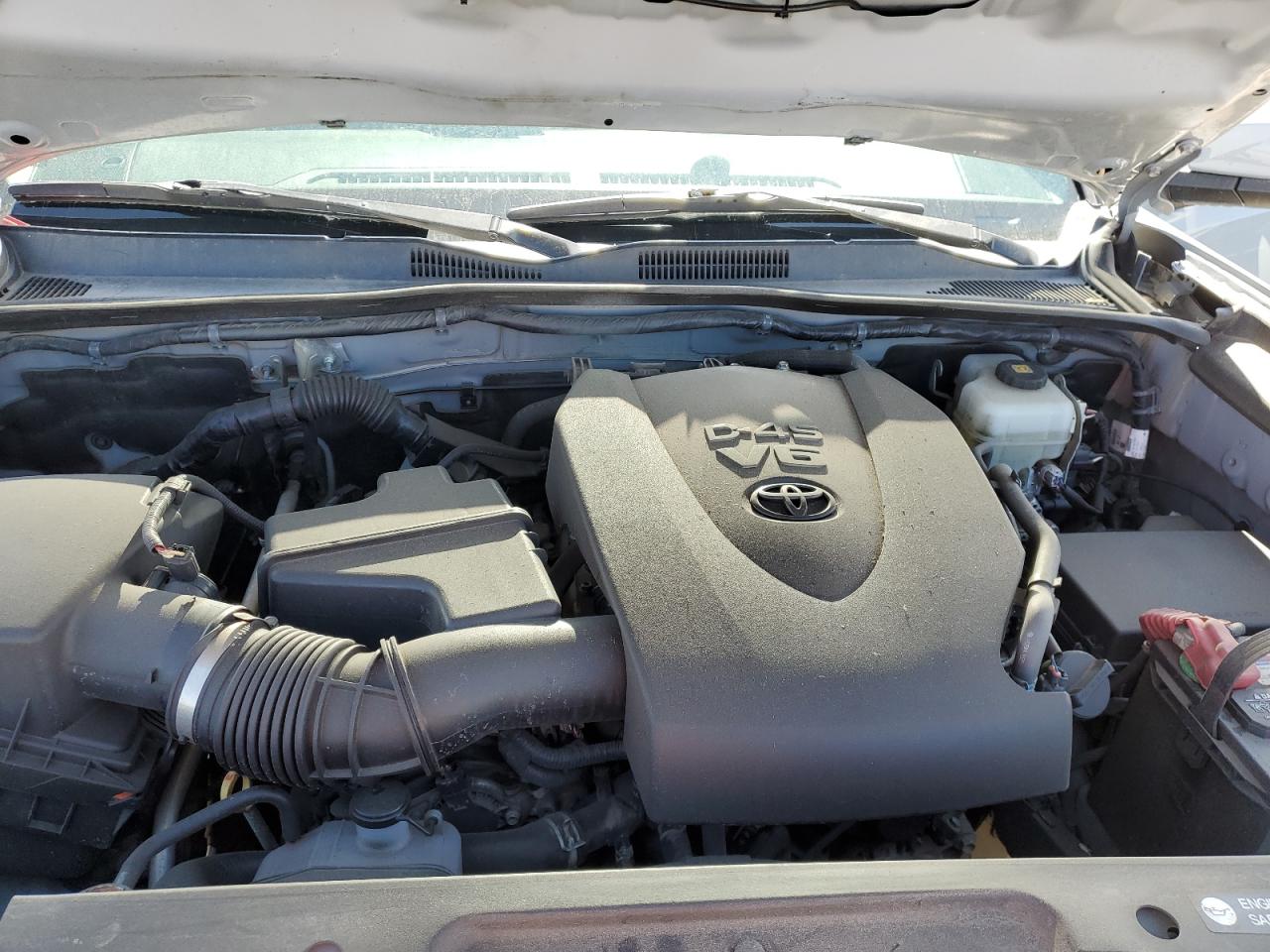 3TMCZ5AN2JM175620 2018 Toyota Tacoma Double Cab