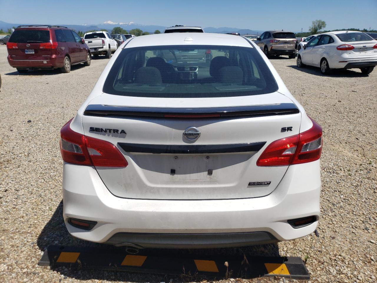 3N1AB7AP8JY234433 2018 Nissan Sentra S