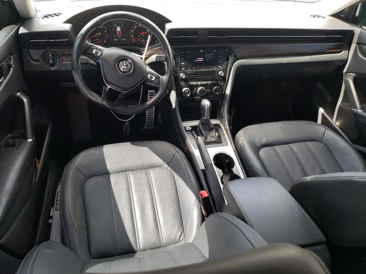 1VWCA7A3XLC020963 2020 Volkswagen Passat Sel