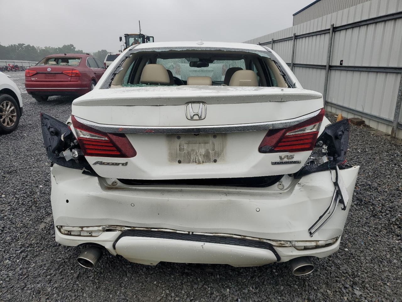 1HGCR3F99HA043513 2017 Honda Accord Touring