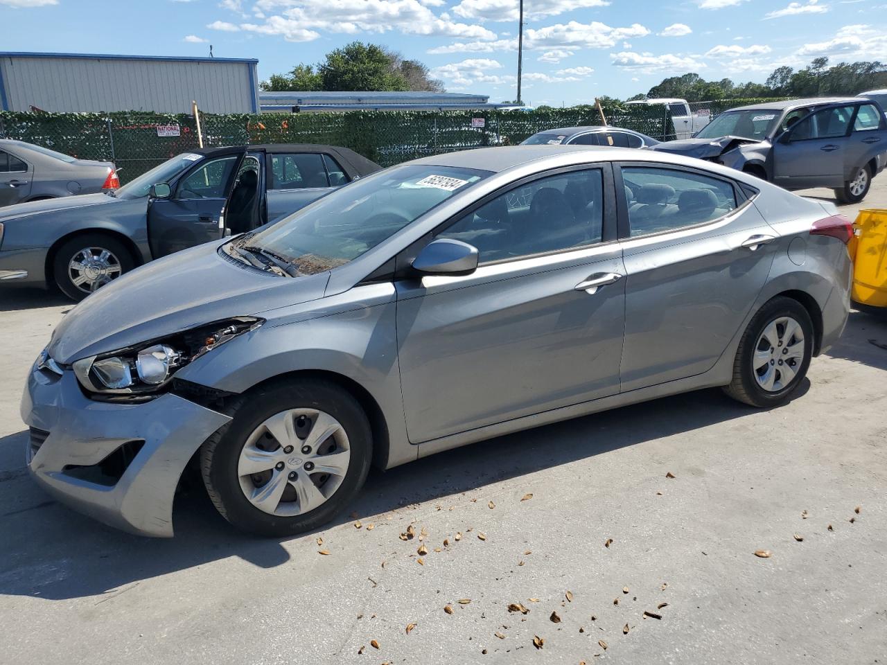 KMHDH4AE3GU531316 2016 Hyundai Elantra Se