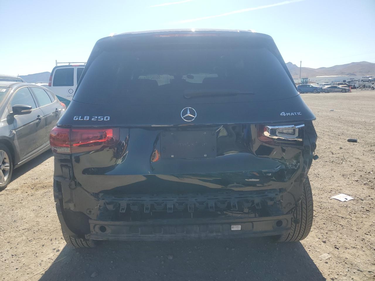 W1N4M4HB2MW119876 2021 Mercedes-Benz Glb 250 4Matic