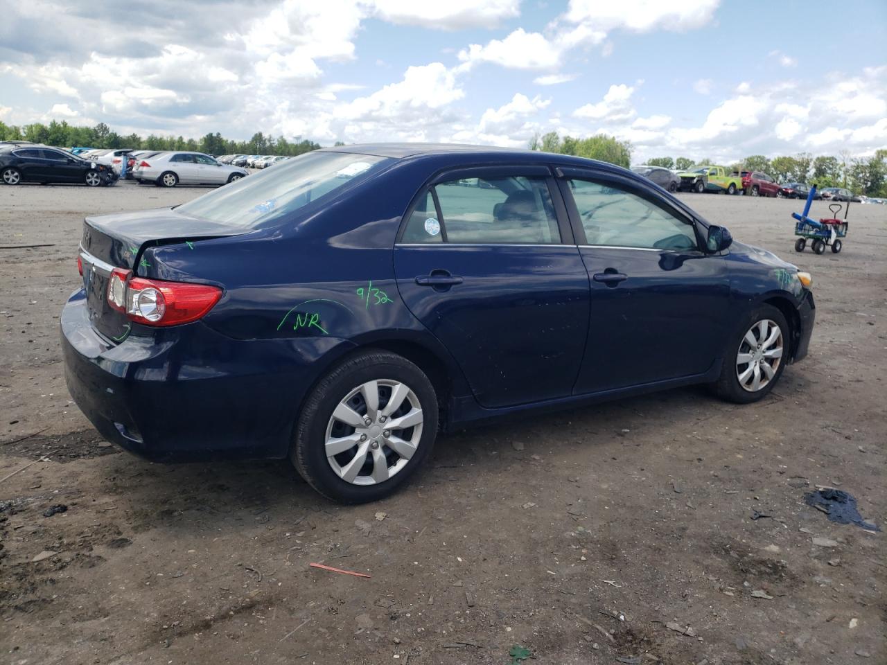 2T1BU4EE4DC091973 2013 Toyota Corolla Base