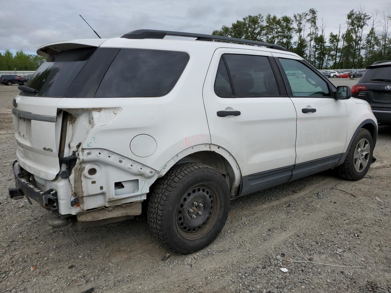 1FM5K8B89DGC15967 2013 Ford Explorer