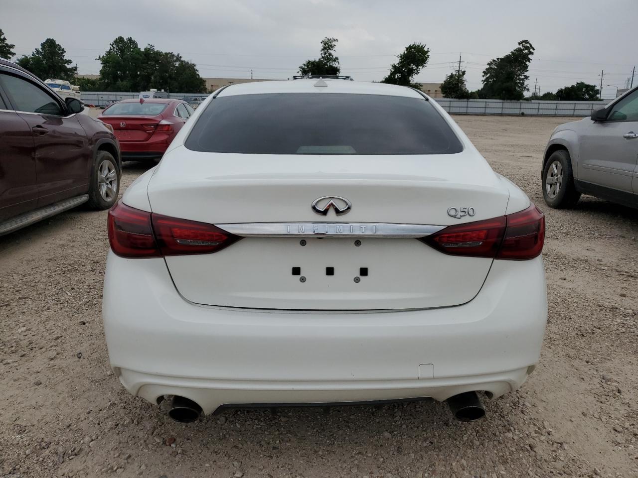 JN1EV7AP4JM361983 2018 Infiniti Q50 Luxe