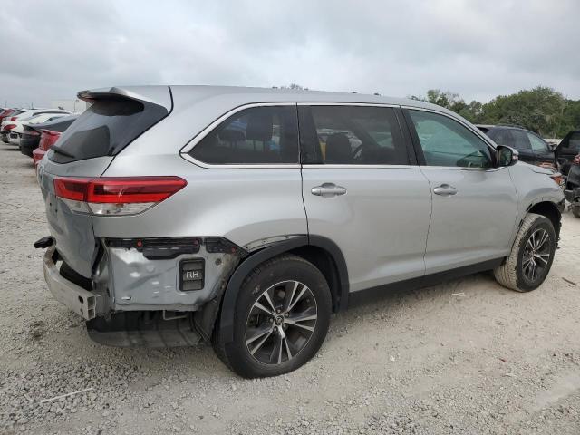 2019 Toyota Highlander Le VIN: 5TDZARFH7KS058659 Lot: 54270014