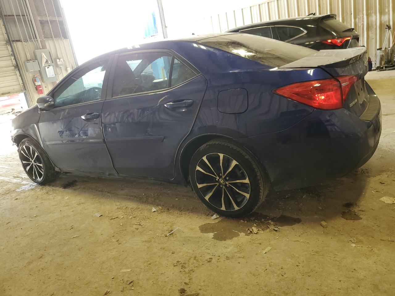 5YFBURHE1JP845299 2018 Toyota Corolla L