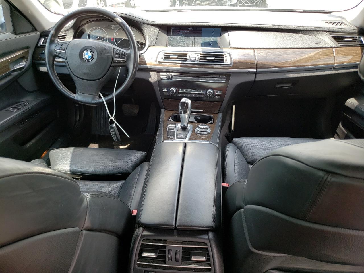 WBAKA83559CY33958 2009 BMW 750 I