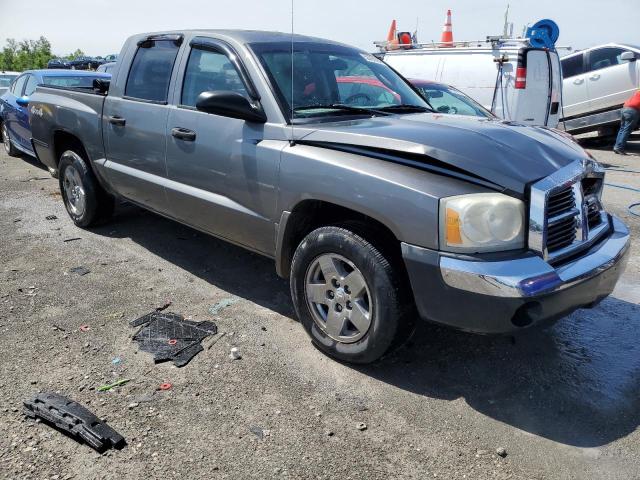 2005 Dodge Dakota Quad Slt VIN: 1D7HW48N95S305233 Lot: 55799784