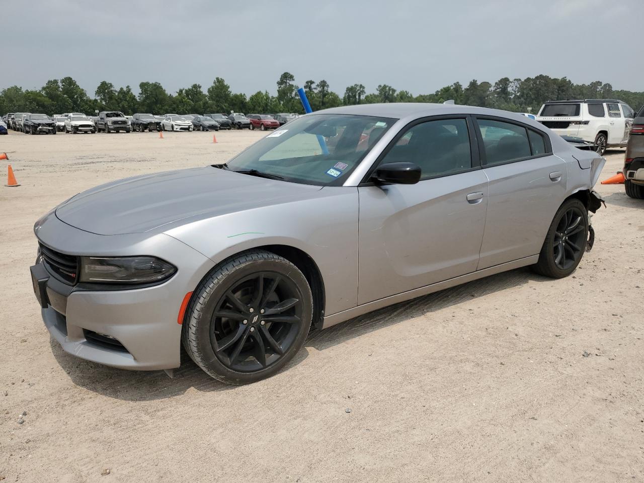 2C3CDXHGXHH532847 2017 Dodge Charger Sxt