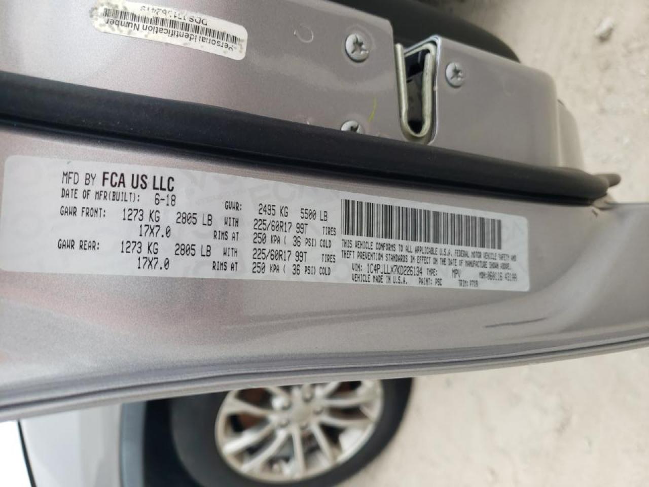 1C4PJLLX7KD226134 2019 Jeep Cherokee Latitude Plus