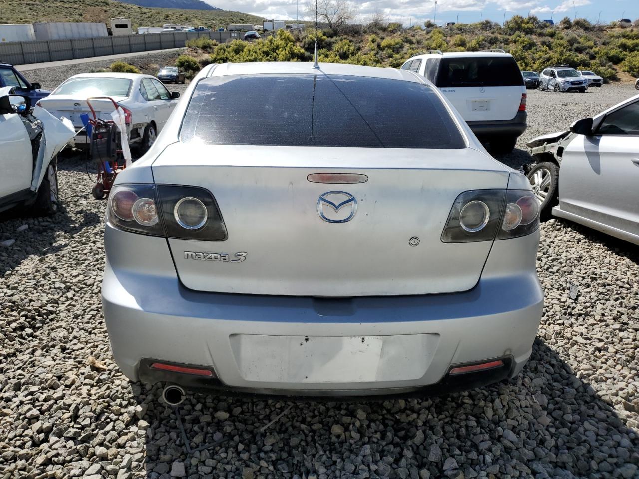 JM1BK12F071722437 2007 Mazda 3 I