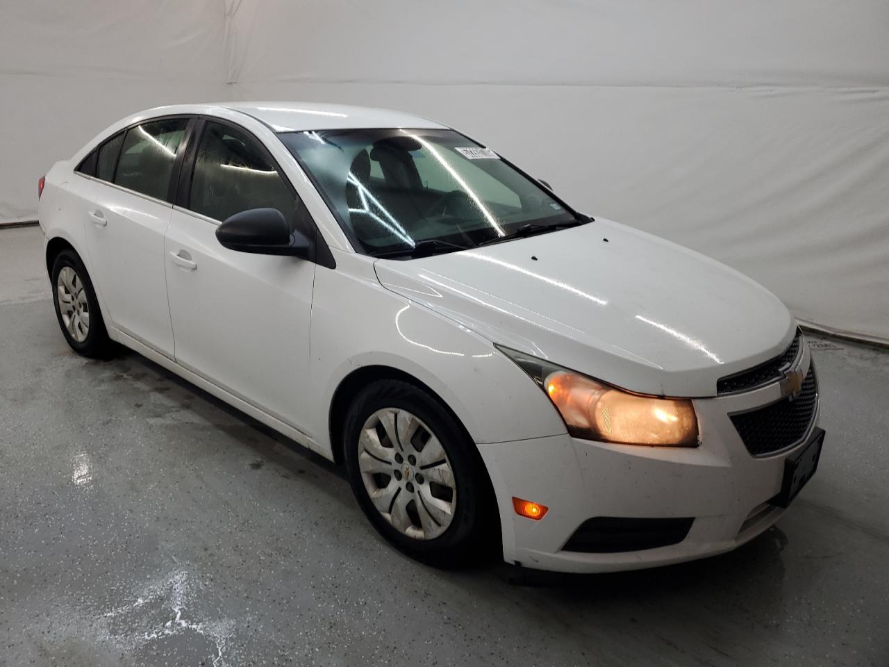 2012 Chevrolet Cruze Ls vin: 1G1PC5SHXC7195485