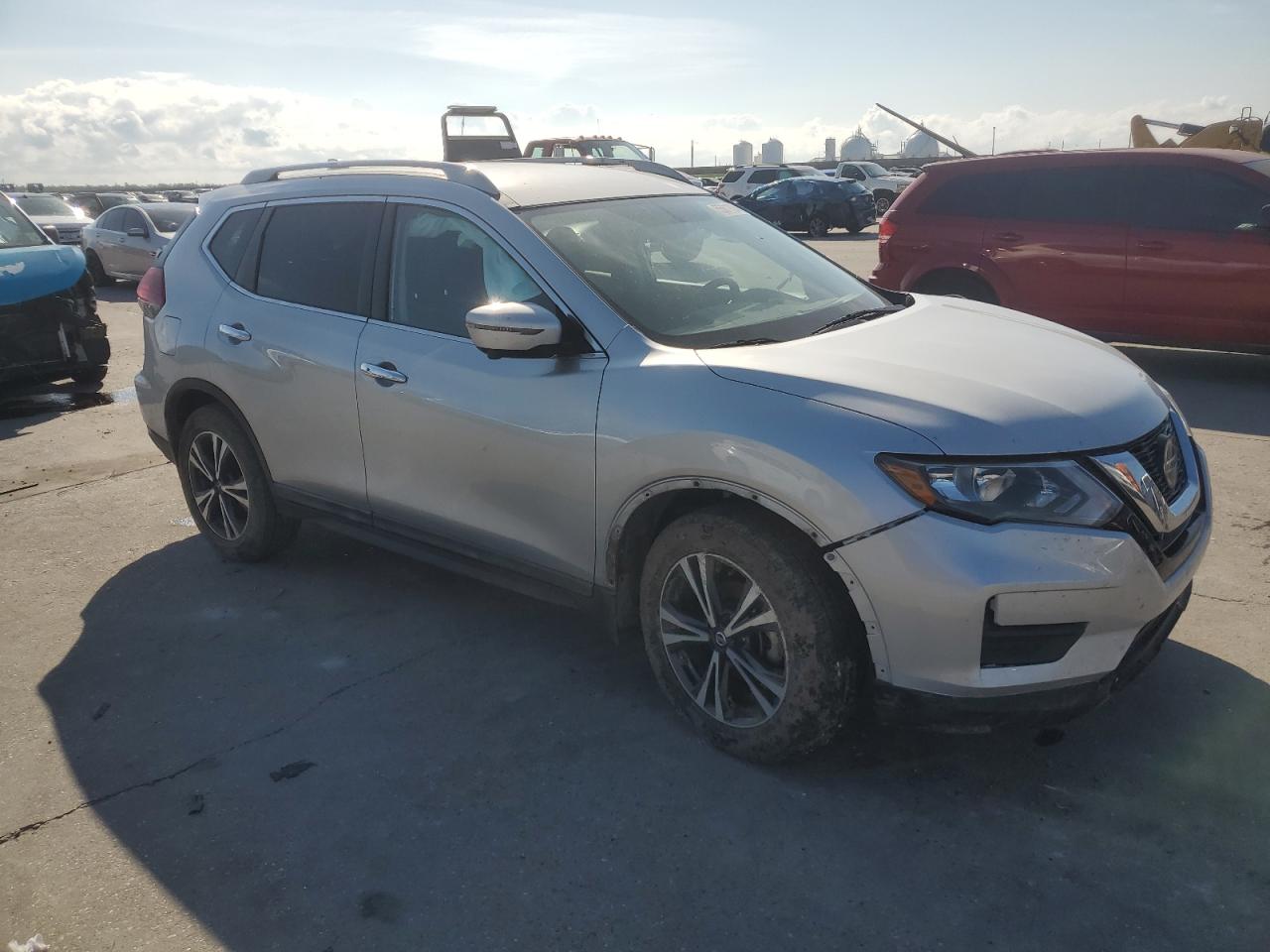 5N1AT2MT3JC731125 2018 Nissan Rogue S