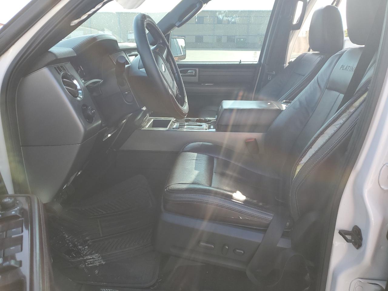 1FMJU1MT7HEA66588 2017 Ford Expedition Platinum