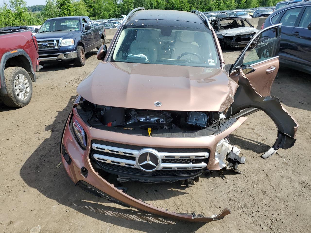 W1N4M4HB3PW272643 2023 Mercedes-Benz Glb 250 4Matic