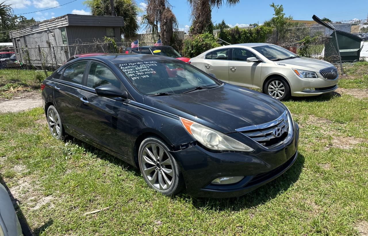 5NPEC4AC4BH049513 2011 Hyundai Sonata Se