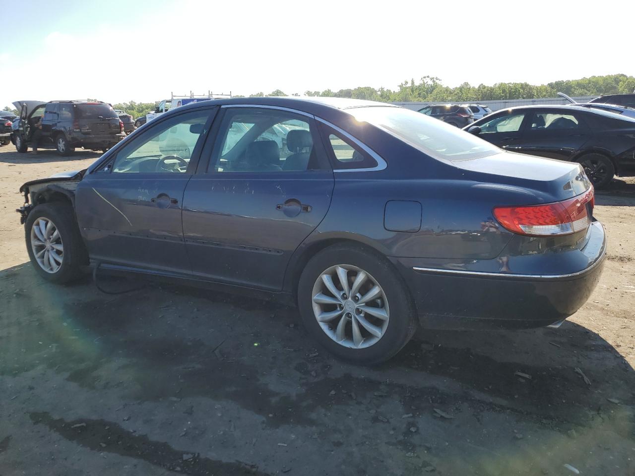 KMHFC46F56A051139 2006 Hyundai Azera Se