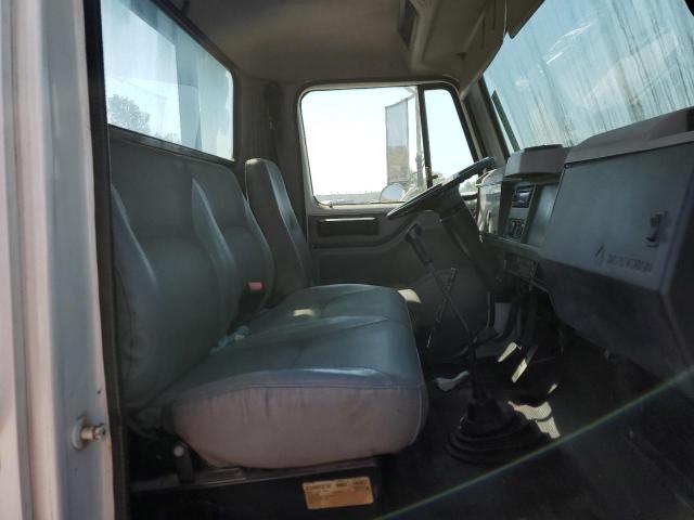 1996 International 4000 4700 VIN: 1HTSCABM0TH242107 Lot: 55900984