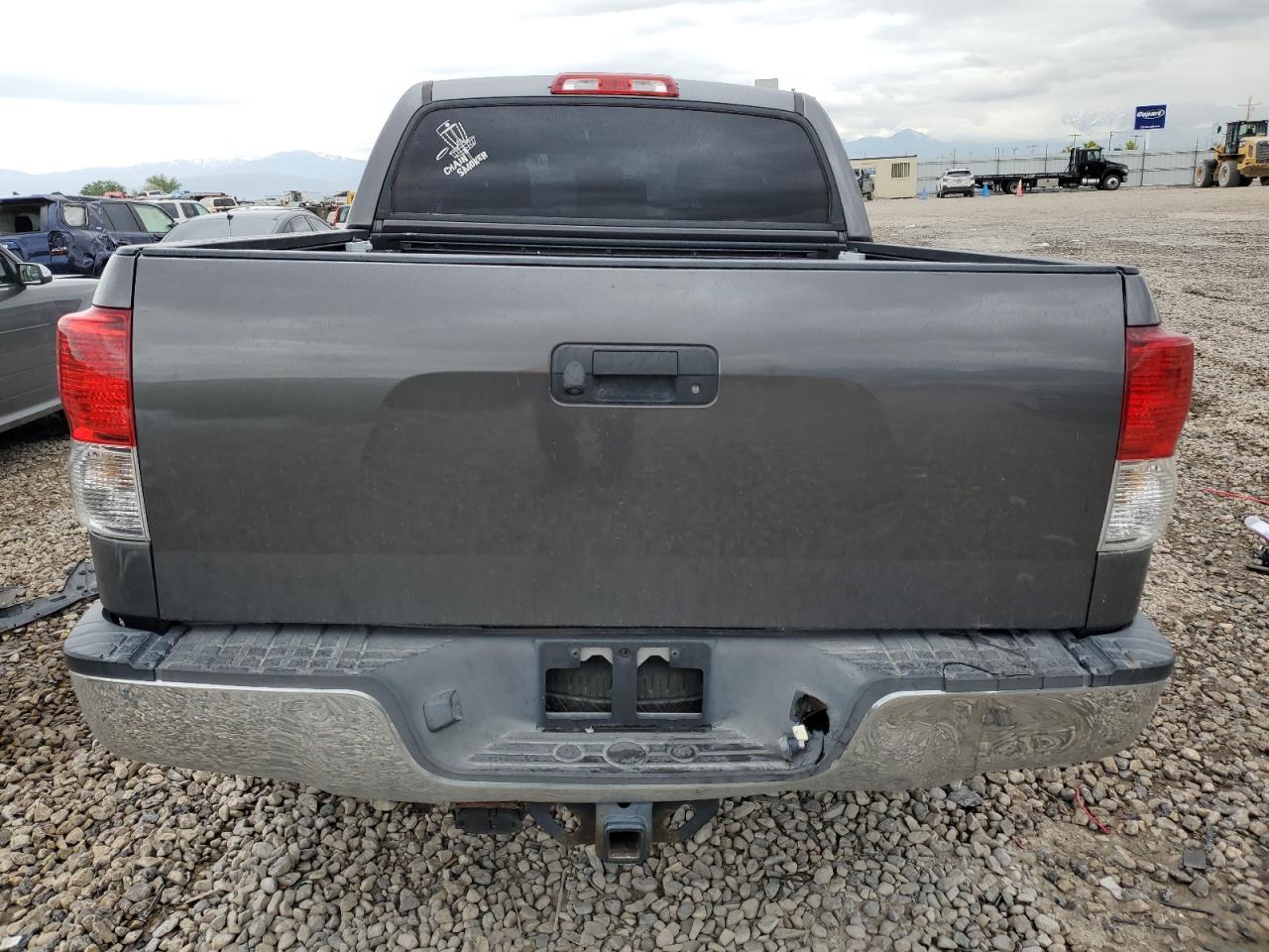 5TFDW5F13DX319466 2013 Toyota Tundra Crewmax Sr5