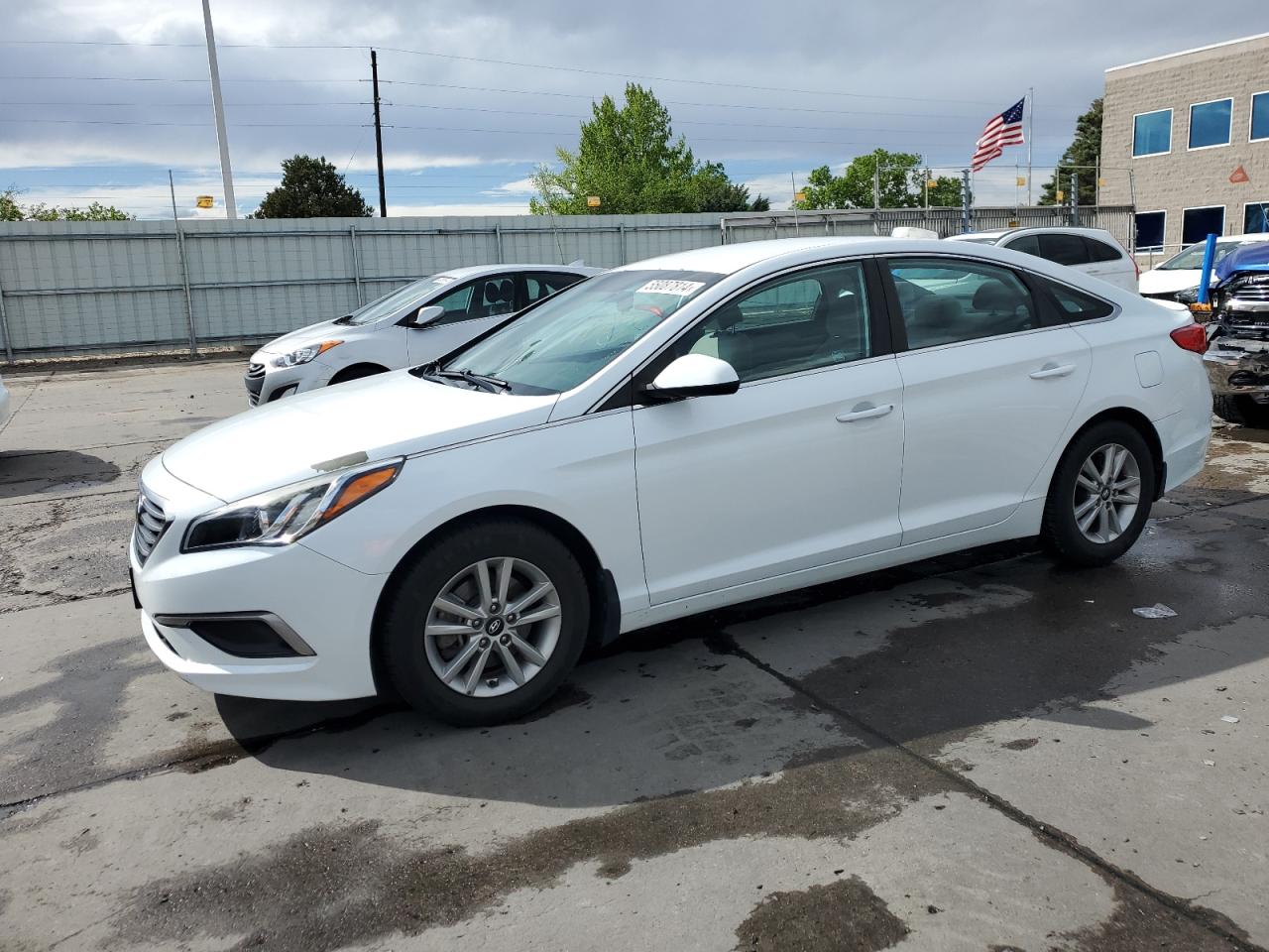 2017 Hyundai Sonata Se vin: 5NPE24AF5HH575686