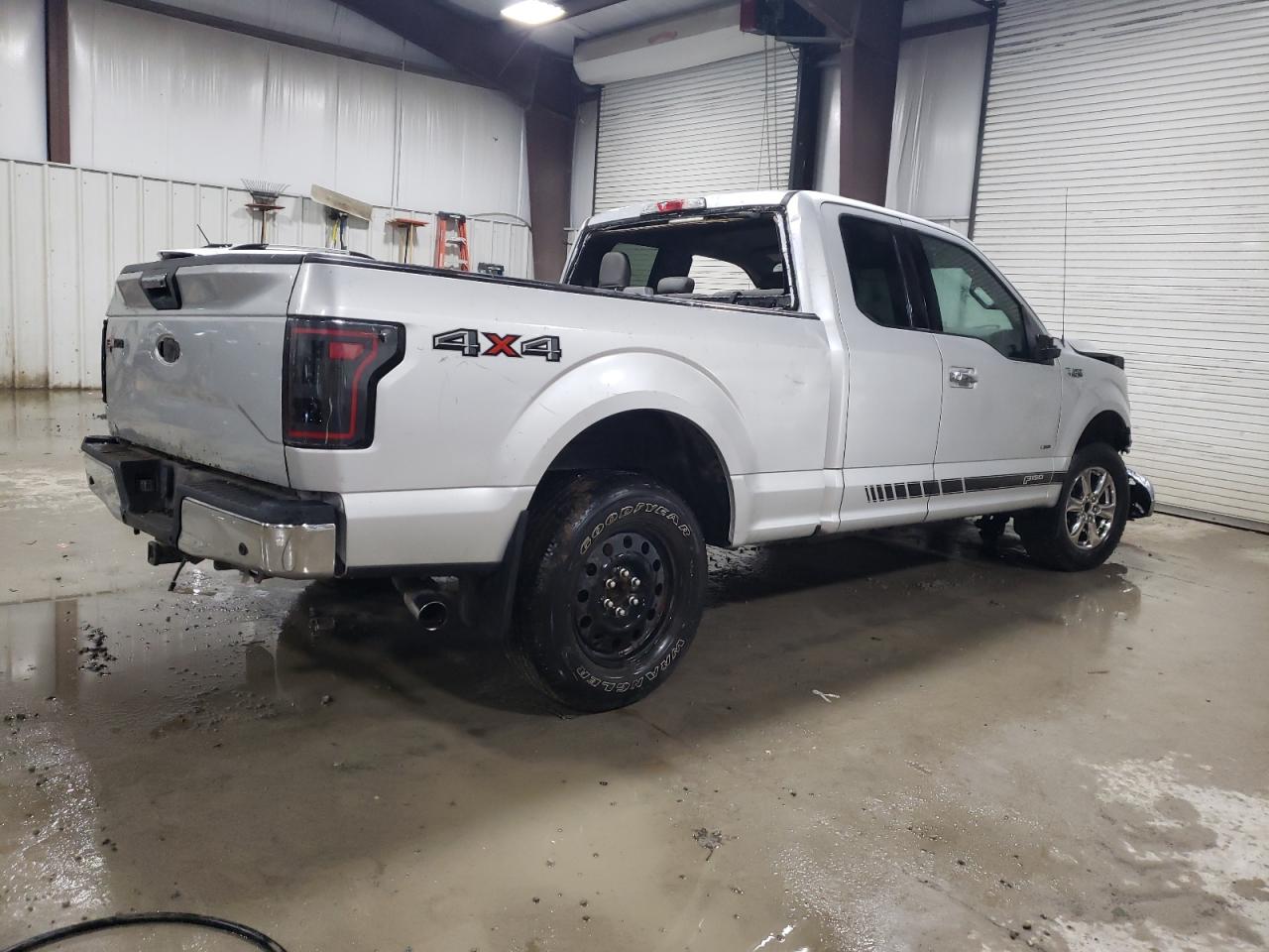 2016 Ford F150 Super Cab vin: 1FTEX1EPXGFA36623