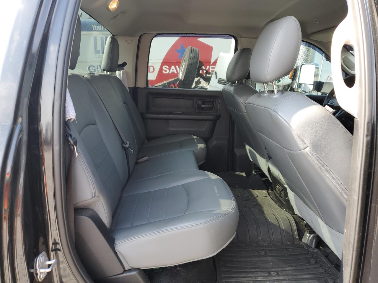 3C63RRGL8HG770324 2017 Ram 3500 St