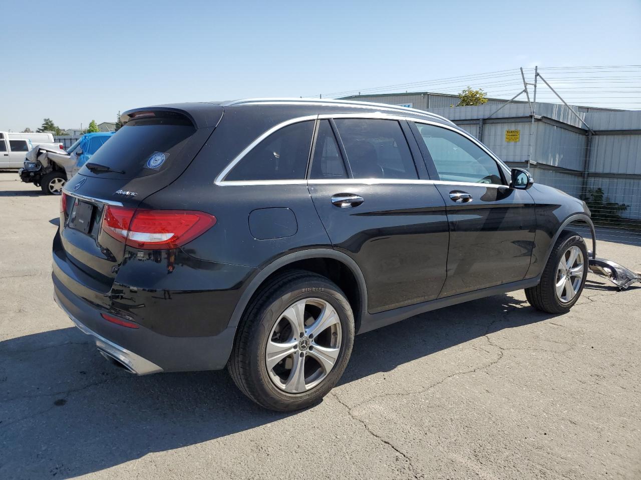 WDC0G4KB6JV098953 2018 Mercedes-Benz Glc 300 4Matic