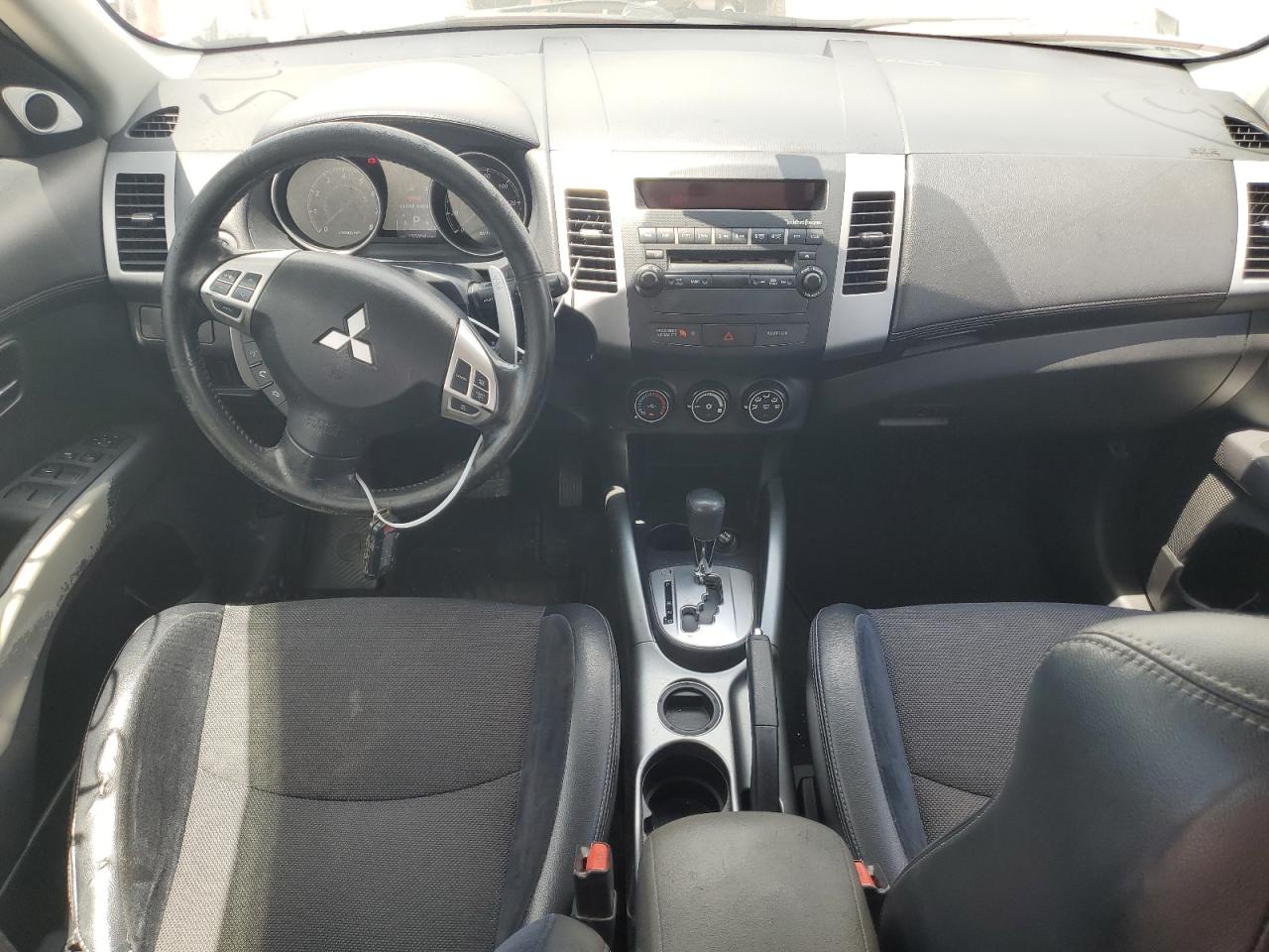 JA4AS3AW6BU018186 2011 Mitsubishi Outlander Se