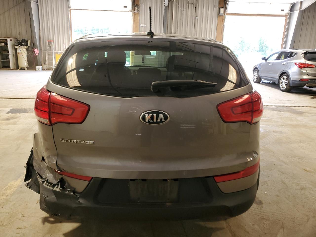 KNDPBCACXF7732929 2015 Kia Sportage Lx