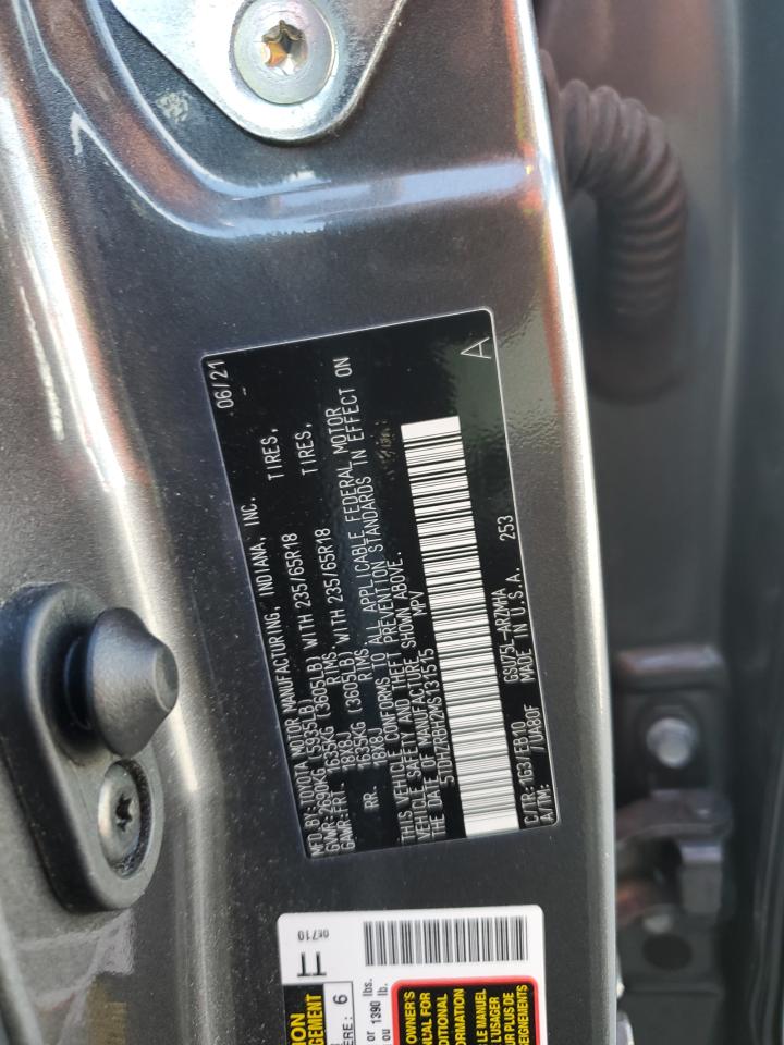 5TDHZRBH2MS131515 2021 Toyota Highlander Xle