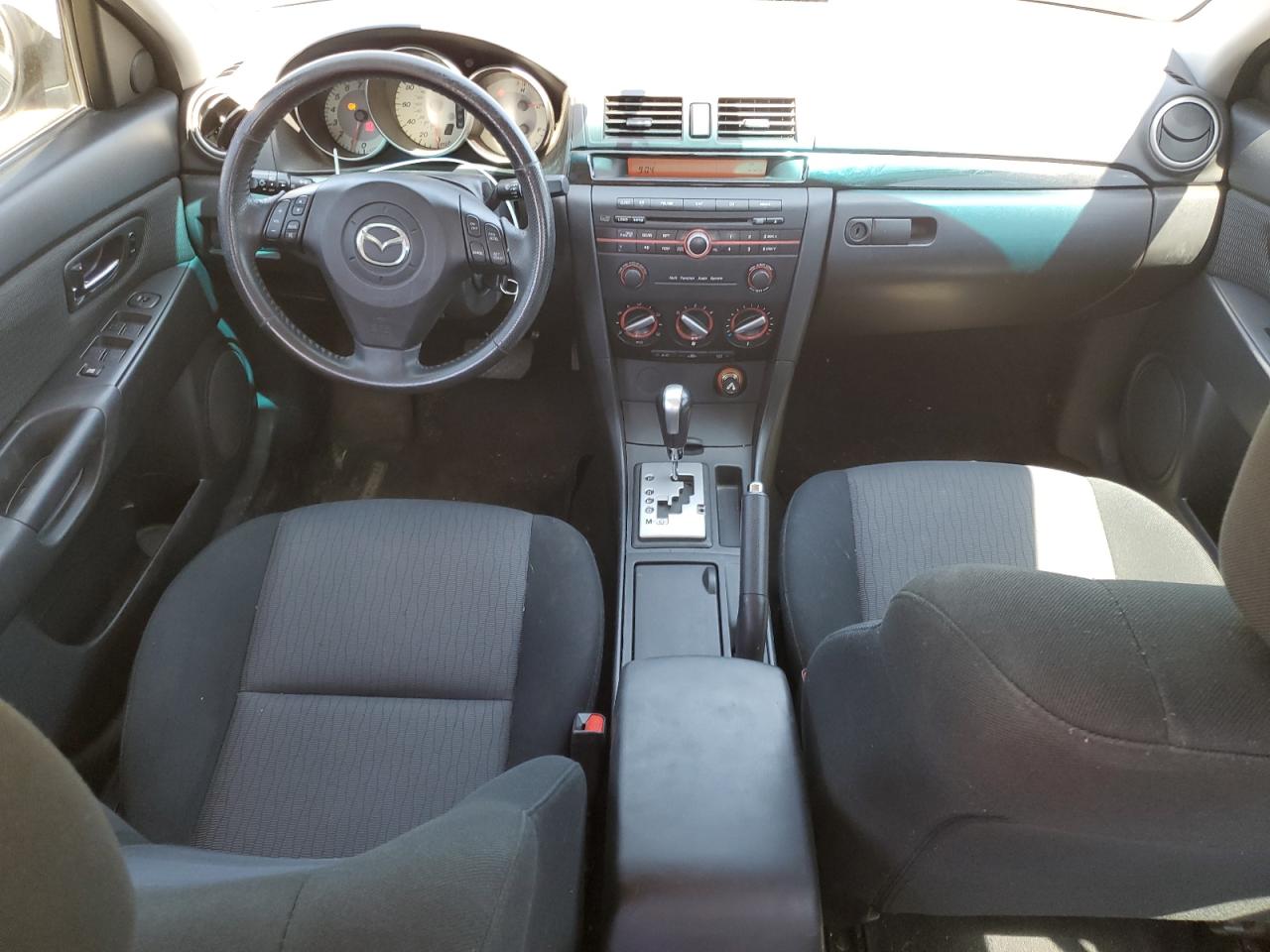 JM1BK32G181113685 2008 Mazda 3 I