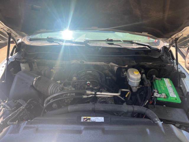 2017 RAM 3500 - Image 7